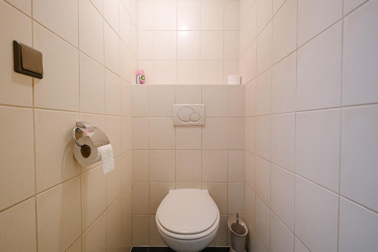 BedrijfsruimteaanBreedijk 19<br/> inHelmond BedrijfsruimteaanBreedijk 19<br/> inHelmond
