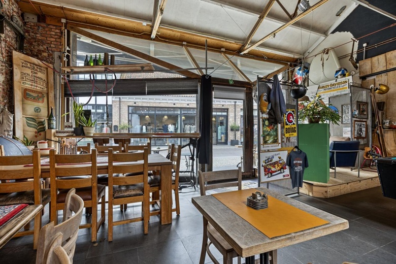 WinkelruimteaanPlompe Toren 3<br/> inSluis WinkelruimteaanPlompe Toren 3<br/> inSluis