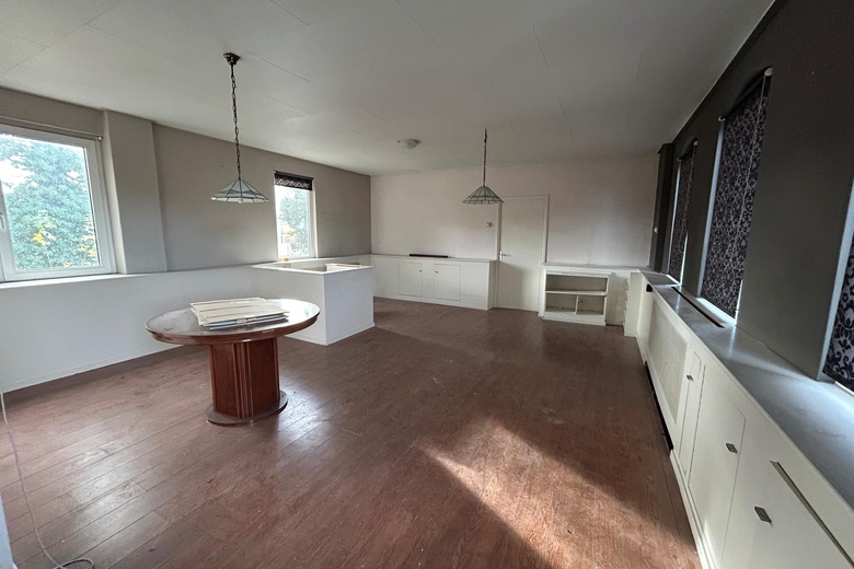 WinkelruimteaanStationsstraat 16<br/> inRijen