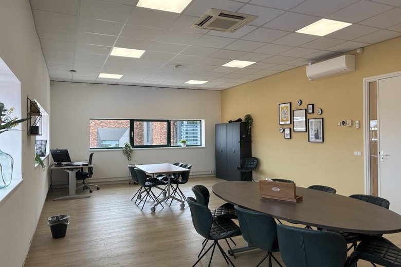 KantoorruimteaanDe Trompet 2990 - 2999<br/> inHeemskerk KantoorruimteaanDe Trompet 2990 - 2999<br/> inHeemskerk