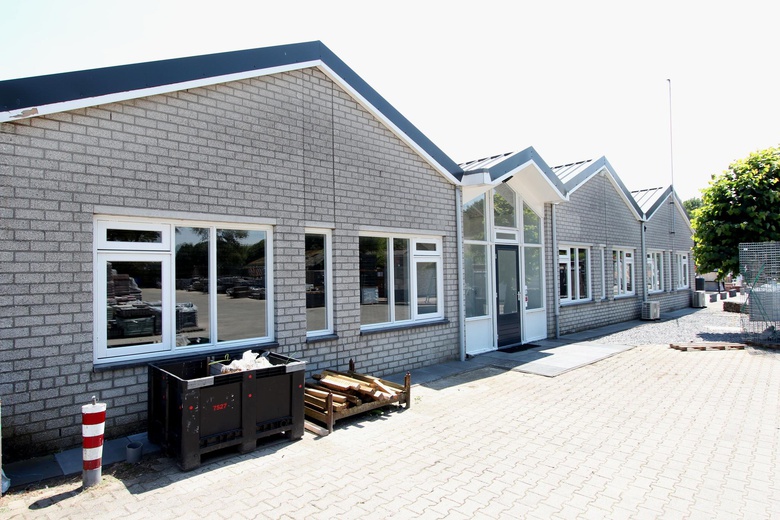 BedrijfsruimteaanBeekweg 52 A<br/> inMerselo