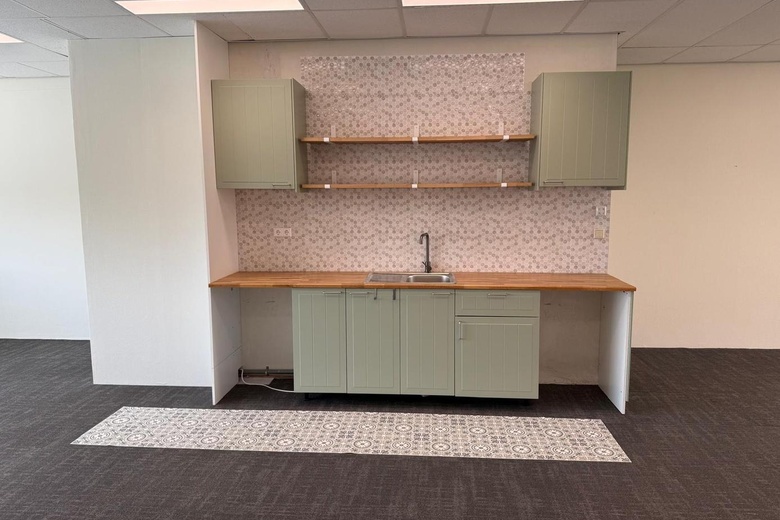 BedrijfsruimteaanLaan van Waalhaven 139 A<br/> inDen Haag