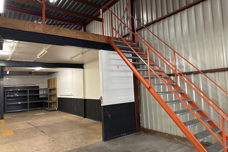 BedrijfsruimteaanGoudstraat 16<br/> inZoetermeer BedrijfsruimteaanGoudstraat 16<br/> inZoetermeer
