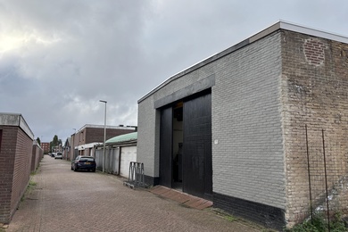Bekijk foto 2 van Oosterleestraat 72
