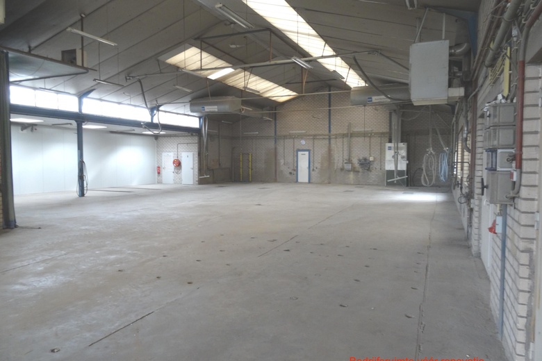 BedrijfsruimteaanBosstraat 2 e<br/> inGrathem