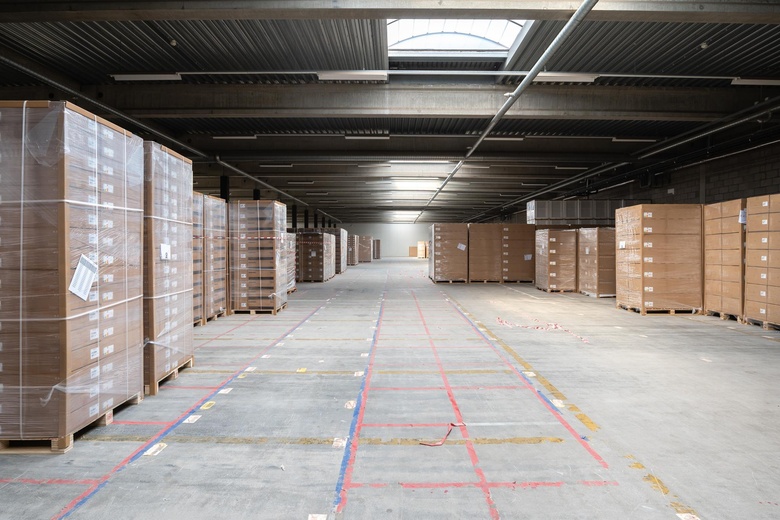 BedrijfsruimteaanLaanakkerweg 2<br/> inVianen BedrijfsruimteaanLaanakkerweg 2<br/> inVianen