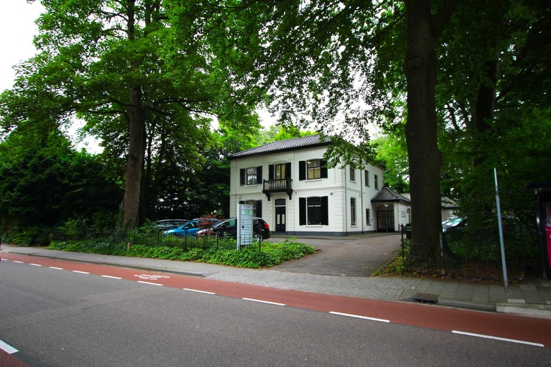 KantoorruimteaanStationsweg 71<br/> inEde