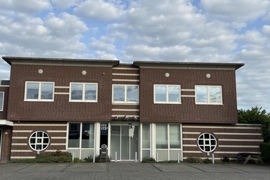 Bekijk foto 2 van Dorpstraat 173 Bekijk foto 2 van Dorpstraat 173