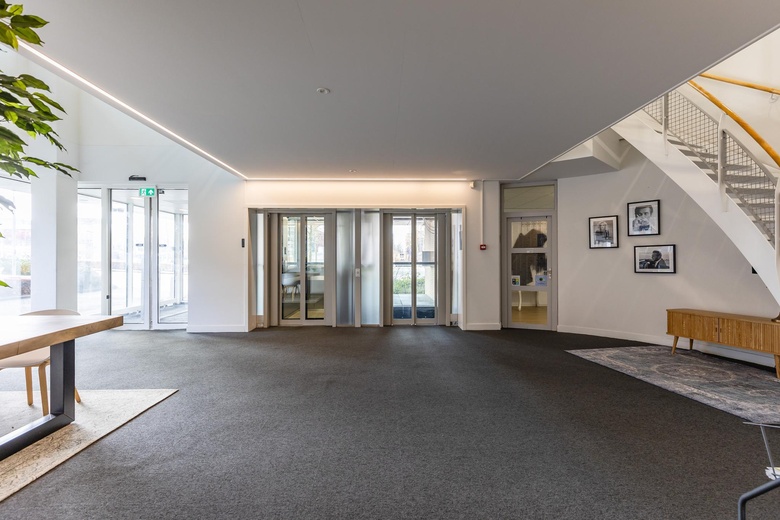 KantoorruimteaanRooseveltweg 15<br/> inAlmere