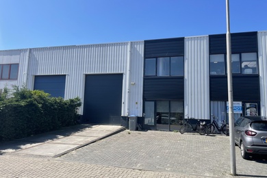 Bekijk foto 2 van Transportstraat 13