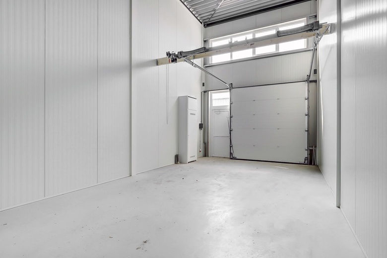 BedrijfsruimteaanVlotbrugweg 13 X<br/> inAlmere BedrijfsruimteaanVlotbrugweg 13 X<br/> inAlmere