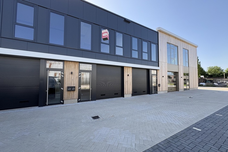 BedrijfsruimteaanKruisbroeksestraat 18 13<br/> inBoxtel