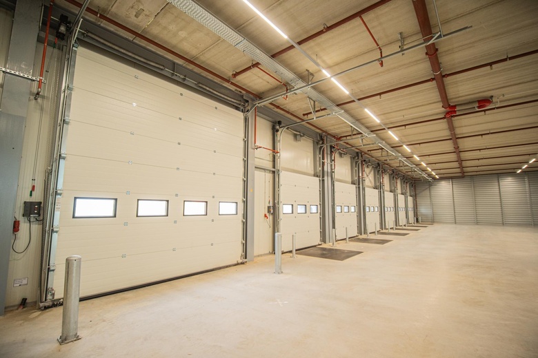 BedrijfsruimteaanAirborne Avenue 77<br/> inHoofddorp BedrijfsruimteaanAirborne Avenue 77<br/> inHoofddorp