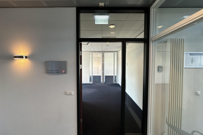 KantoorruimteaanEmoeweg 5<br/> inLelystad KantoorruimteaanEmoeweg 5<br/> inLelystad