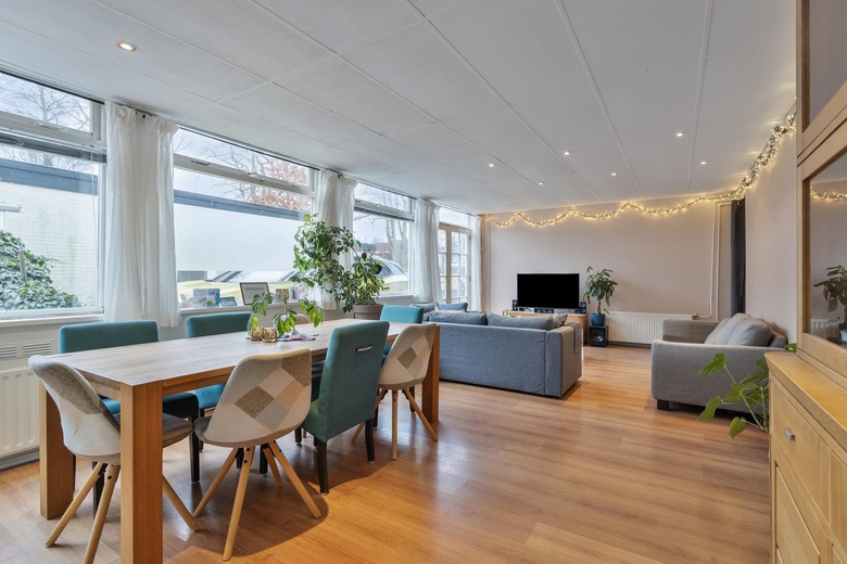 KantoorruimteaanRijksstraatweg 27<br/> inBennebroek