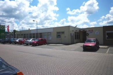 Bekijk foto 2 van Metaalbewerkerweg 19