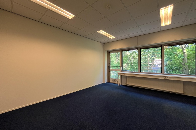 KantoorruimteaanBirkstraat 108<br/> inSoest