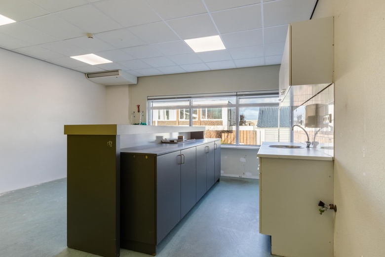 BedrijfsruimteaanZuidplasstraat 6<br/> inMoerkapelle