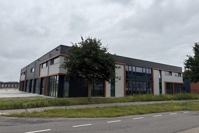 BedrijfsruimteaanEeser Gaard 14<br/> inSteenwijk BedrijfsruimteaanEeser Gaard 14<br/> inSteenwijk