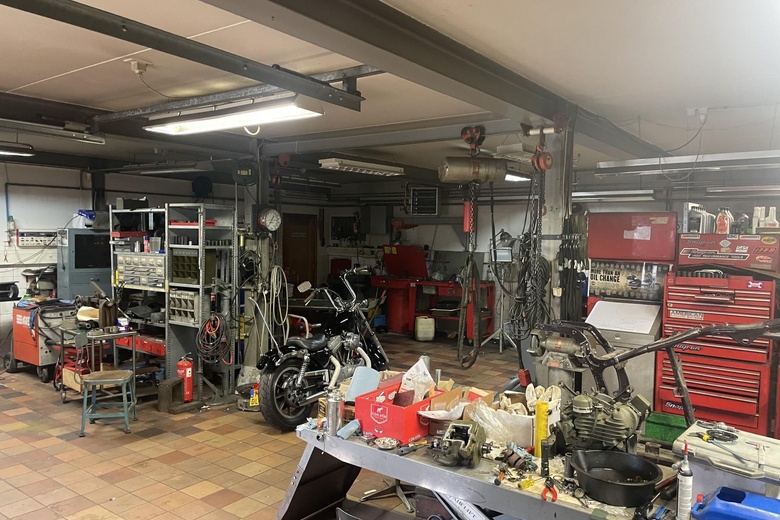 BedrijfsruimteaanIndustrieweg 2 A<br/> inNieuwegein