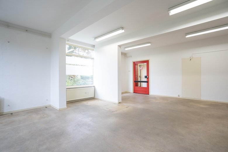 KantoorruimteaanBurgemeester Dekkingstraat 22 A<br/> inStreefkerk