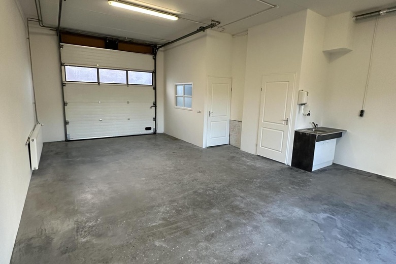 BedrijfsruimteaanVennestraat 11 Q<br/> inLisse BedrijfsruimteaanVennestraat 11 Q<br/> inLisse