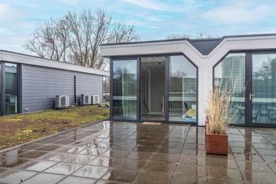 Bekijk foto 2 van Verrijn Stuartweg 1 B