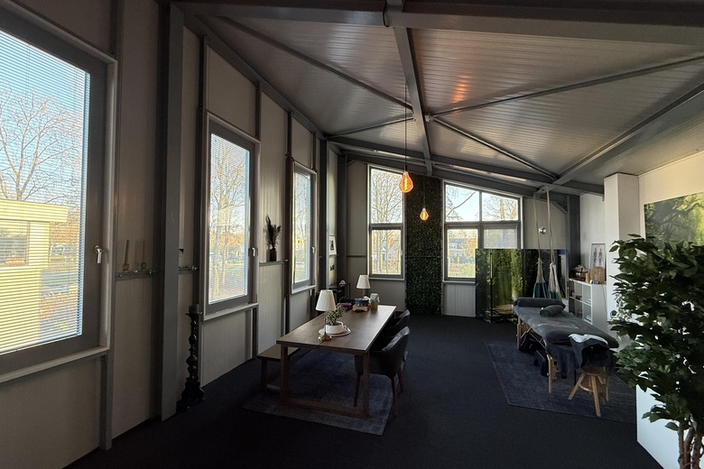 BedrijfsruimteaanHoofdweg-Noord 9 e<br/> inNieuwerkerk aan den IJssel