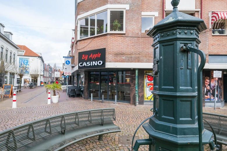 WinkelruimteaanMarkthoek 103<br/> inWinterswijk WinkelruimteaanMarkthoek 103<br/> inWinterswijk