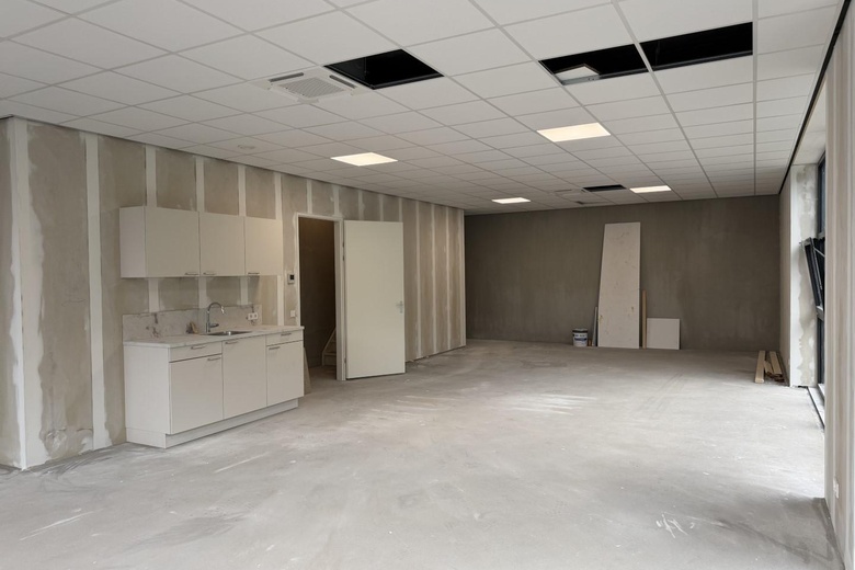 Bedrijfsruimte Dordrecht - Kamerlingh Onnesweg 2 B 8 - Foto 10