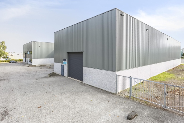 BedrijfsruimteaanHandelsstraat 9<br/> inSittard BedrijfsruimteaanHandelsstraat 9<br/> inSittard