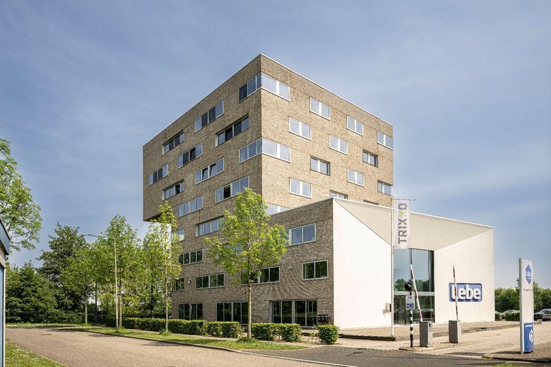 BedrijfsruimteaanTransportlaan 1<br/> inGeleen BedrijfsruimteaanTransportlaan 1<br/> inGeleen