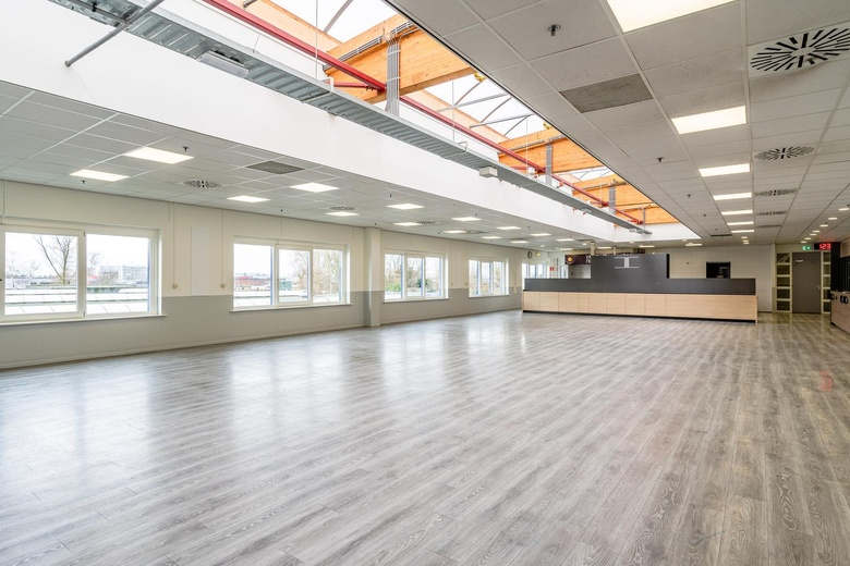 BedrijfsruimteaanAbraham van Stolkweg 74<br/> inRotterdam BedrijfsruimteaanAbraham van Stolkweg 74<br/> inRotterdam