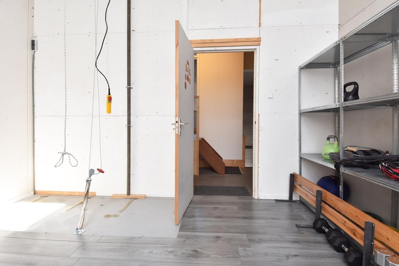 BedrijfsruimteaanCobbenhagenstraat 14<br/> inRijswijk BedrijfsruimteaanCobbenhagenstraat 14<br/> inRijswijk