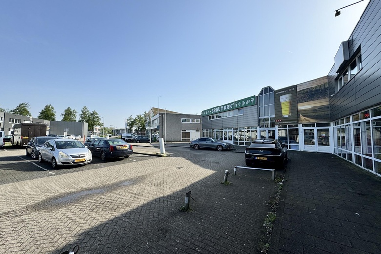 WinkelruimteaanMarkerkant 11 11<br/> inAlmere WinkelruimteaanMarkerkant 11 11<br/> inAlmere