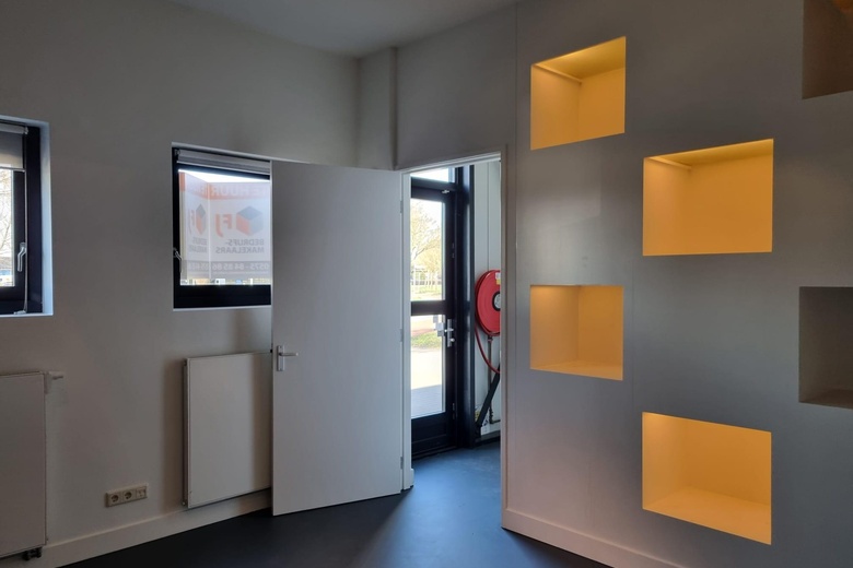 BedrijfsruimteaanZonnehorst 16<br/> inZutphen BedrijfsruimteaanZonnehorst 16<br/> inZutphen