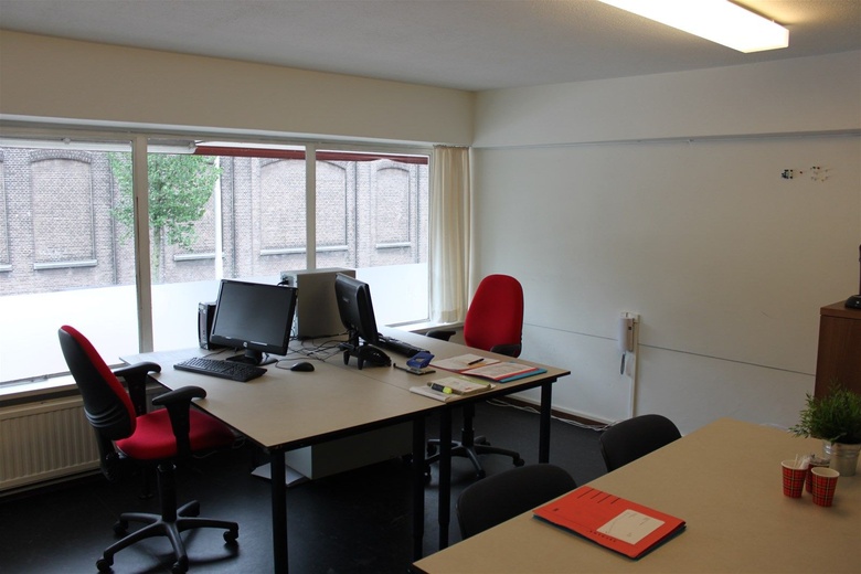 KantoorruimteaanPiekstraat 35<br/> inRotterdam KantoorruimteaanPiekstraat 35<br/> inRotterdam