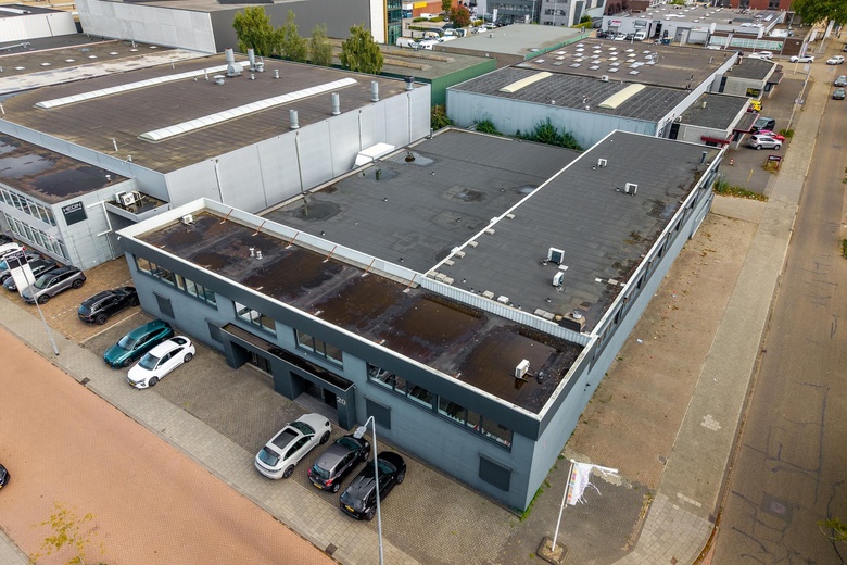 BedrijfsruimteaanMoeskampweg 20<br/> inDen Bosch BedrijfsruimteaanMoeskampweg 20<br/> inDen Bosch