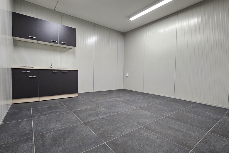 BedrijfsruimteaanNijverheidsweg 19 03<br/> inUdenhout