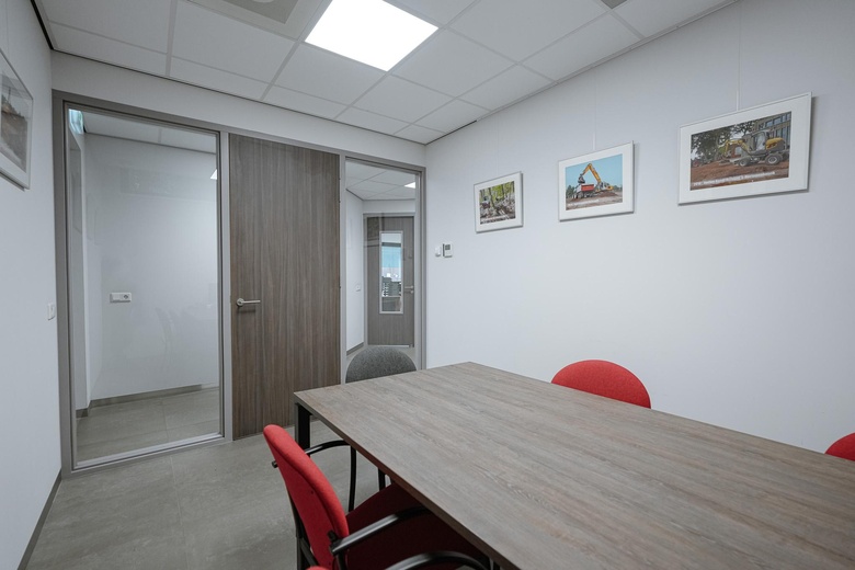 BedrijfsruimteaanMgr.Hermuslaan 70<br/> inSint Michielsgestel