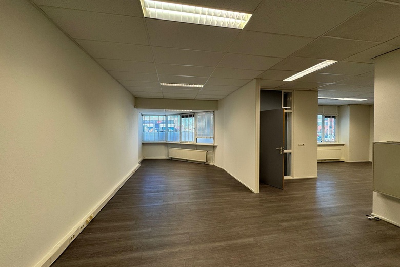 KantoorruimteaanRietveldenweg 41 B<br/> inDen Bosch KantoorruimteaanRietveldenweg 41 B<br/> inDen Bosch