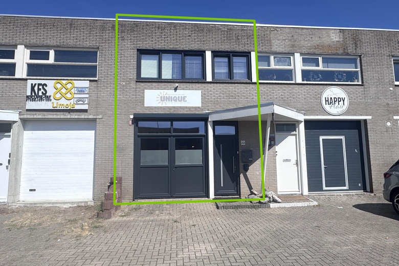 Bekijk foto Bedrijfsruimte aan de Brasemstraat 22 in Almere Bekijk foto Bedrijfsruimte aan de Brasemstraat 22 in Almere