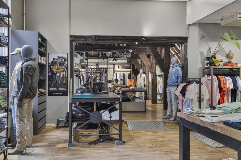 WinkelruimteaanAcademiestraat 8<br/> inHarderwijk WinkelruimteaanAcademiestraat 8<br/> inHarderwijk