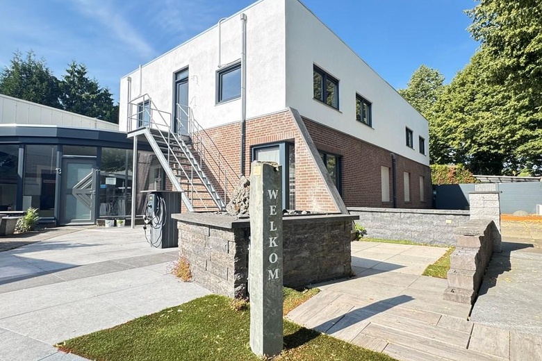 Bekijk foto Kantoorruimte aan de Mastbos 11 A in Bladel Bekijk foto Kantoorruimte aan de Mastbos 11 A in Bladel