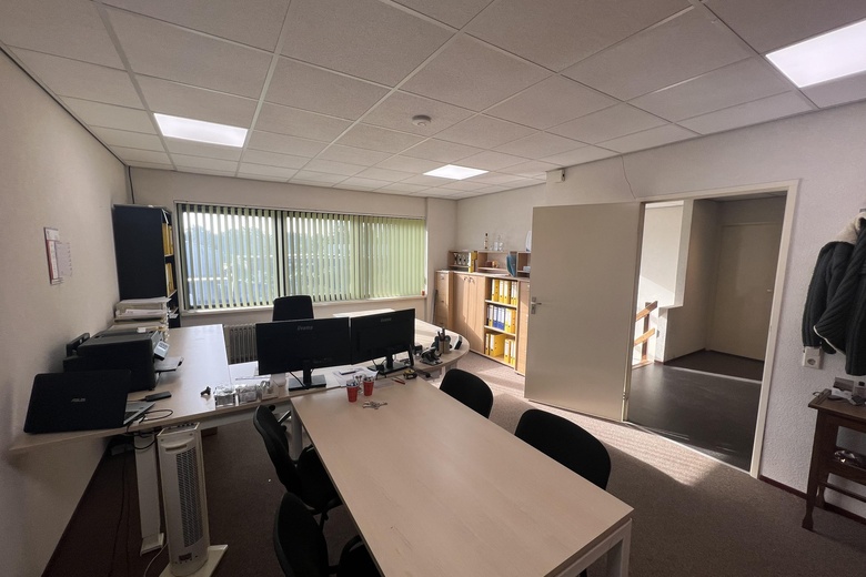 BedrijfsruimteaanCommunicatieweg 22<br/> inMijdrecht