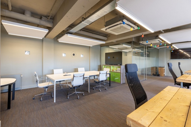 KantoorruimteaanNieuwe Spiegelstraat 18<br/> inBussum