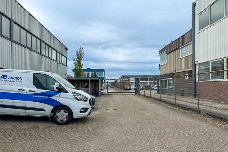 BedrijfsruimteaanBloemendalerweg 12 0 ong<br/> inWeesp BedrijfsruimteaanBloemendalerweg 12 0 ong<br/> inWeesp