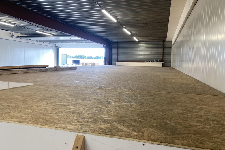 BedrijfsruimteaanWeusteweg 1 f<br/> inWierden BedrijfsruimteaanWeusteweg 1 f<br/> inWierden