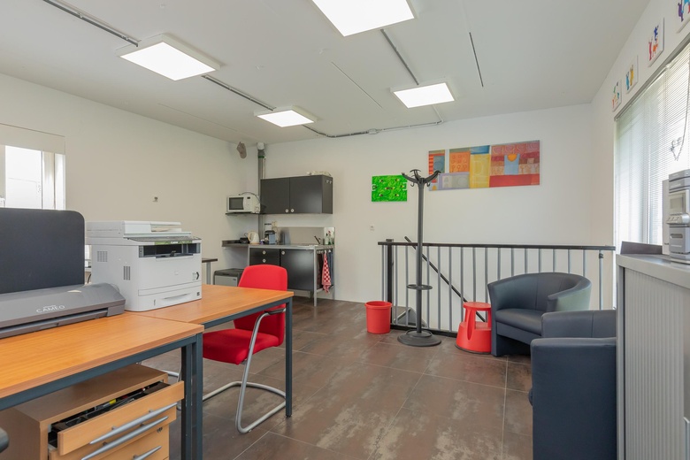 BedrijfsruimteaanMeer en Duin 367<br/> inLisse BedrijfsruimteaanMeer en Duin 367<br/> inLisse