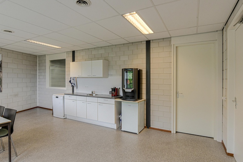 BedrijfsruimteaanVan de Reijtstraat 102<br/> inBreda BedrijfsruimteaanVan de Reijtstraat 102<br/> inBreda